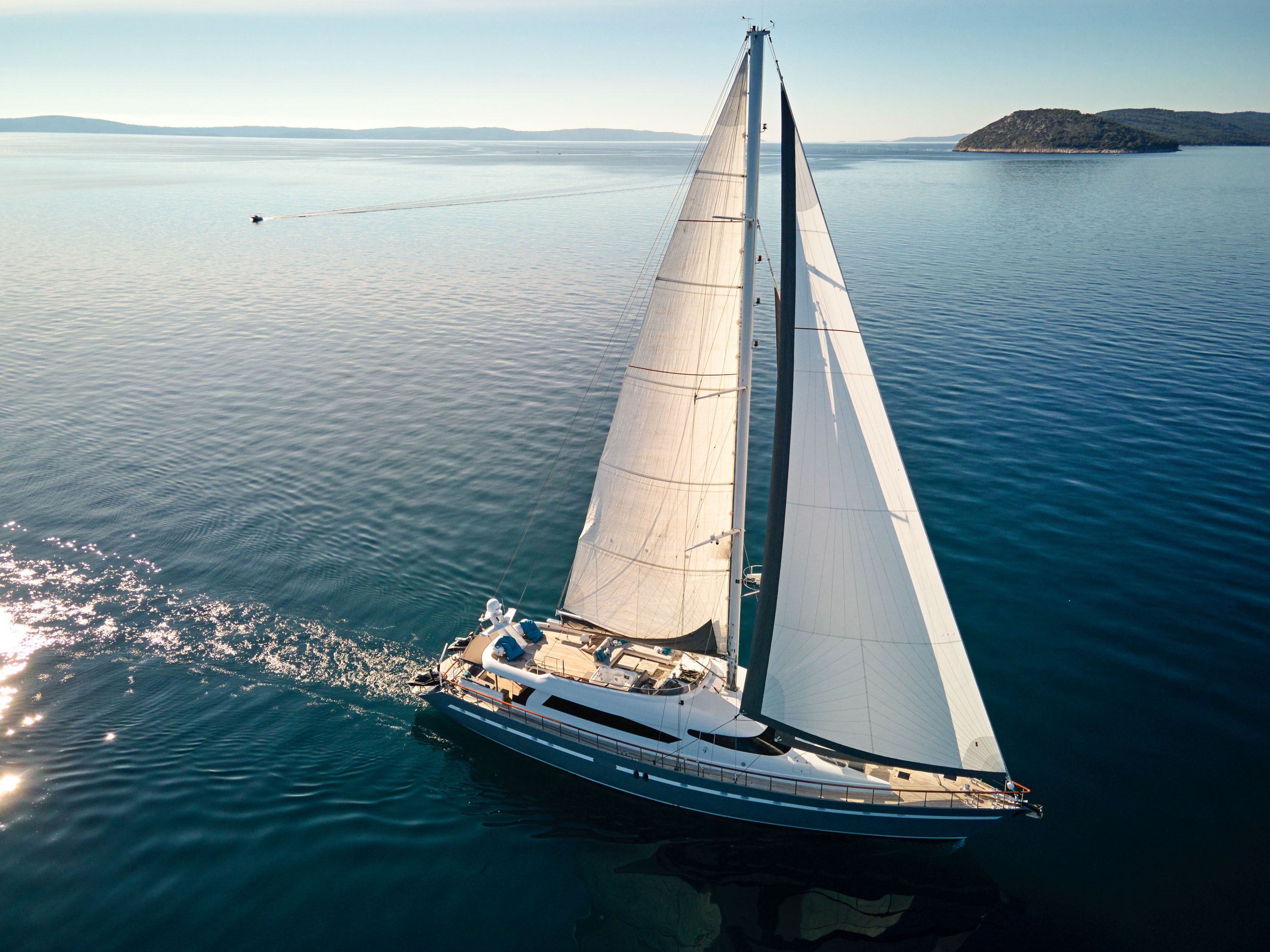 SAN LIMI - Luxuriöse Segelyacht zum Chartern in Kroatien